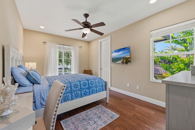 834 Madison Court, Palm Beach Gardens, FL 33410