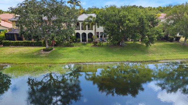 834 Madison Court, Palm Beach Gardens, FL 33410