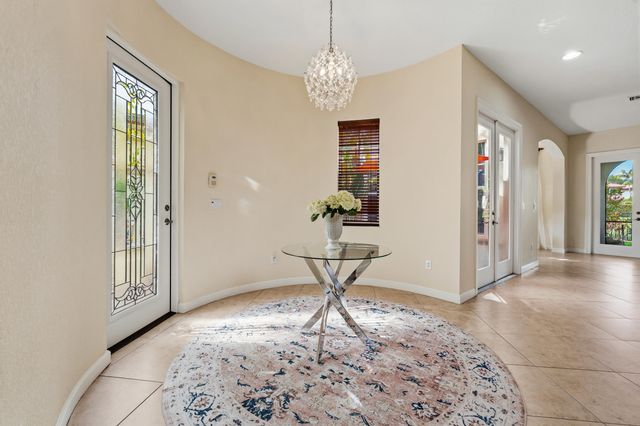 834 Madison Court, Palm Beach Gardens, FL 33410