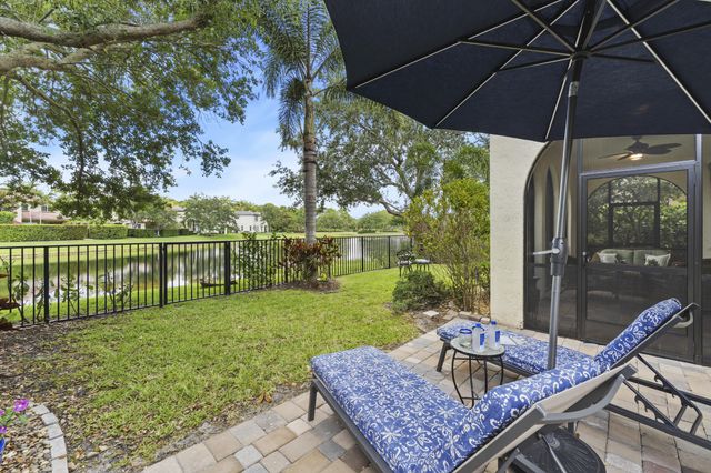 834 Madison Court, Palm Beach Gardens, FL 33410
