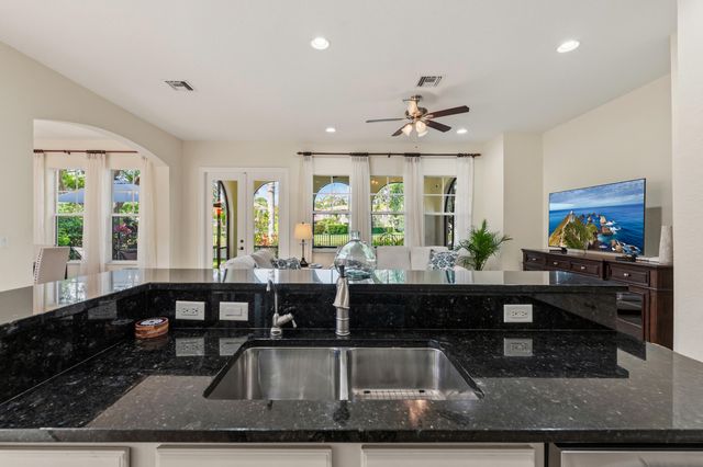 834 Madison Court, Palm Beach Gardens, FL 33410