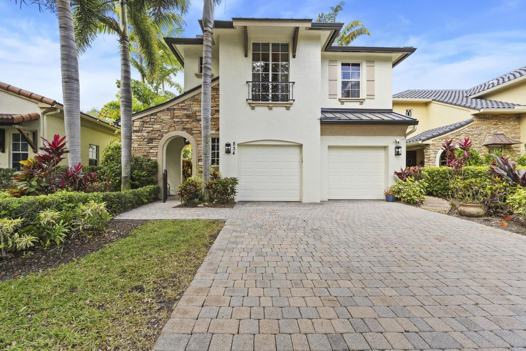 834 Madison Court, Palm Beach Gardens, FL 33410