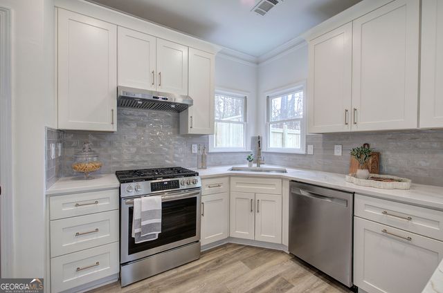 30 Westfair Court, Atlanta, GA 30328