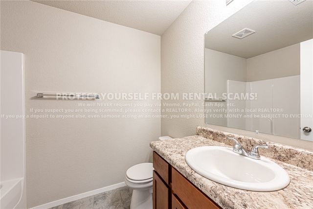 500 W Fitchberg Street, Siloam Springs, AR 72761