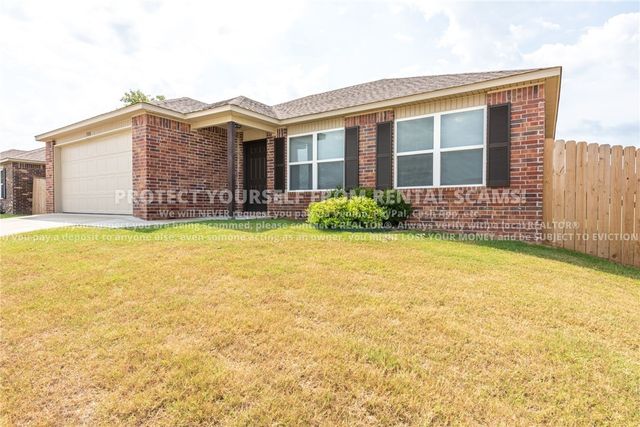 500 W Fitchberg Street, Siloam Springs, AR 72761