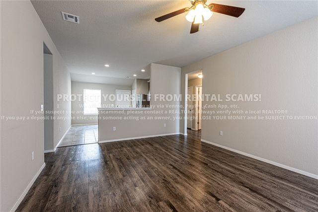 500 W Fitchberg Street, Siloam Springs, AR 72761