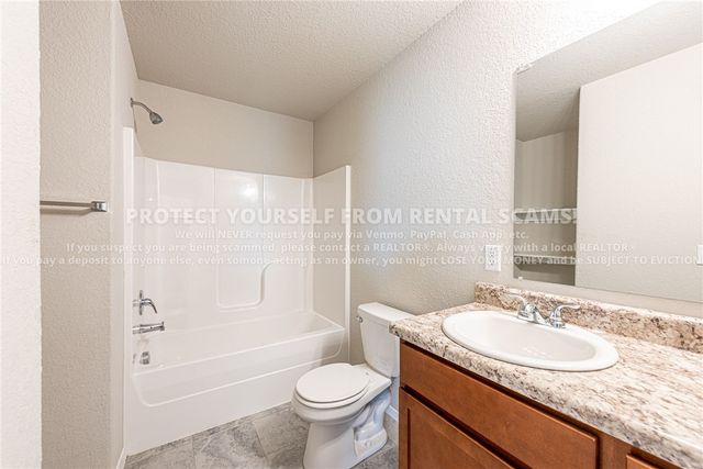 500 W Fitchberg Street, Siloam Springs, AR 72761