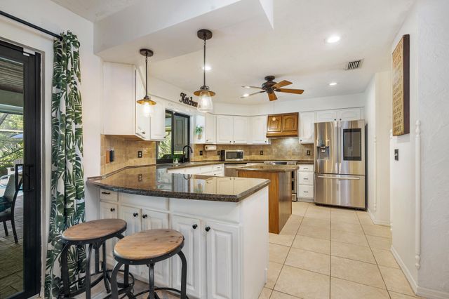 13739 Ishnala Circle, Wellington, FL 33414