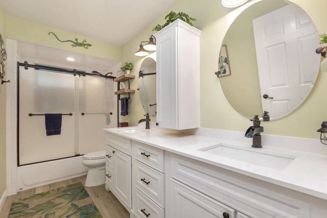 13739 Ishnala Circle, Wellington, FL 33414