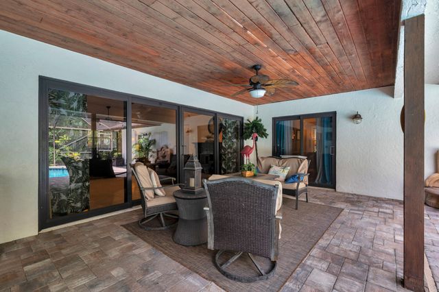 13739 Ishnala Circle, Wellington, FL 33414