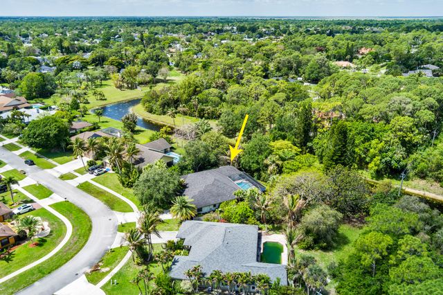 13739 Ishnala Circle, Wellington, FL 33414