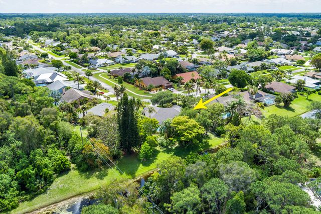 13739 Ishnala Circle, Wellington, FL 33414