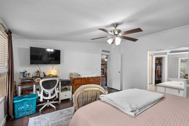 318 Lucas Ridge Ln, Waverly, TN 37185