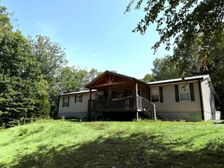 318 Lucas Ridge Ln, Waverly, TN 37185