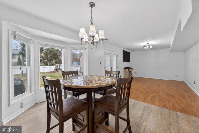 235 CHEYENNE DR, Bear, DE 19701