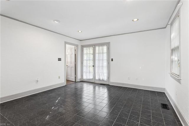 85 Hopkins ST, Newport News, VA 23601
