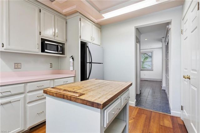 85 Hopkins ST, Newport News, VA 23601