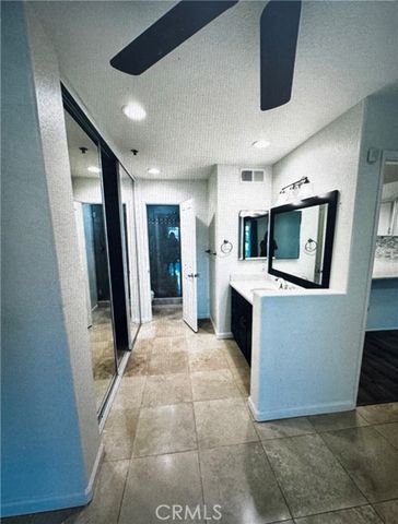 420 Lake 101, Huntington Beach, CA 92648