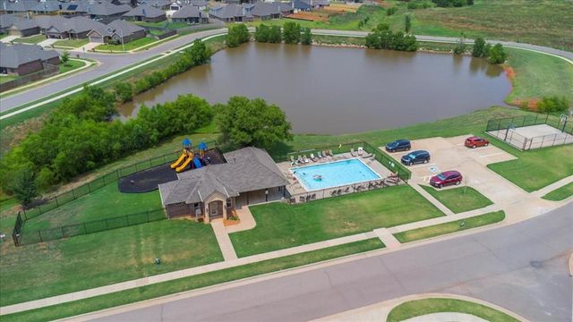 8316 NW 163rd Terrace, Edmond, OK 73013