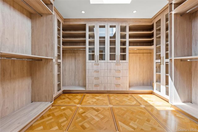 18710 Aberdeen Road, Jamaica Estates, NY 11432