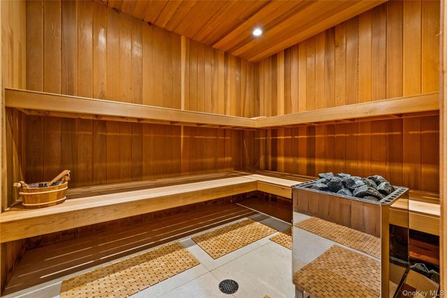 18710 Aberdeen Road, Jamaica Estates, NY 11432