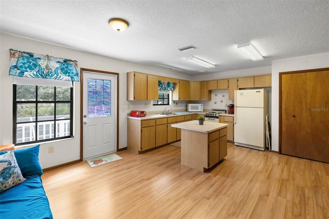 9514 EDEN AVENUE, Hudson, FL 34667