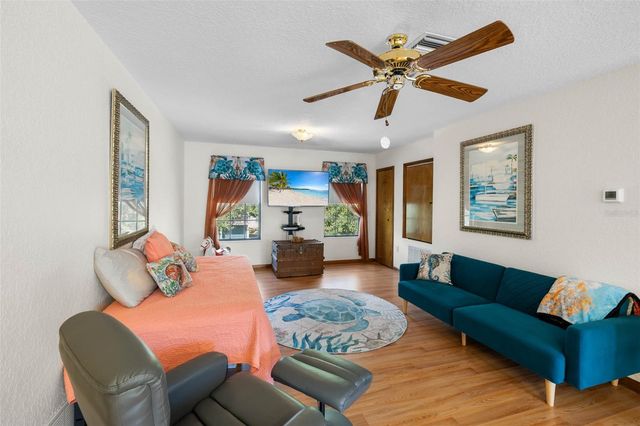 9514 EDEN AVENUE, Hudson, FL 34667