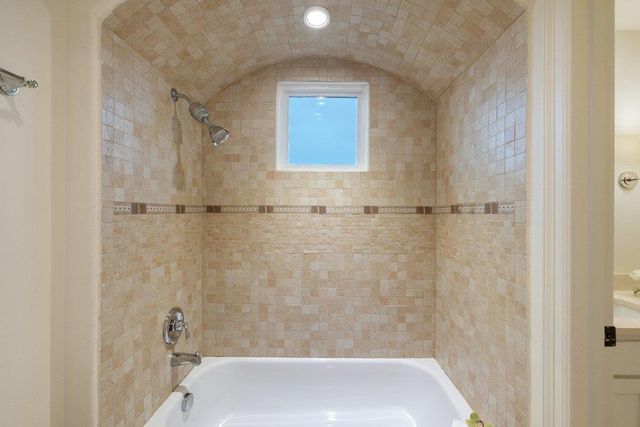 4801 PECAN CHASE, Austin, TX 78738