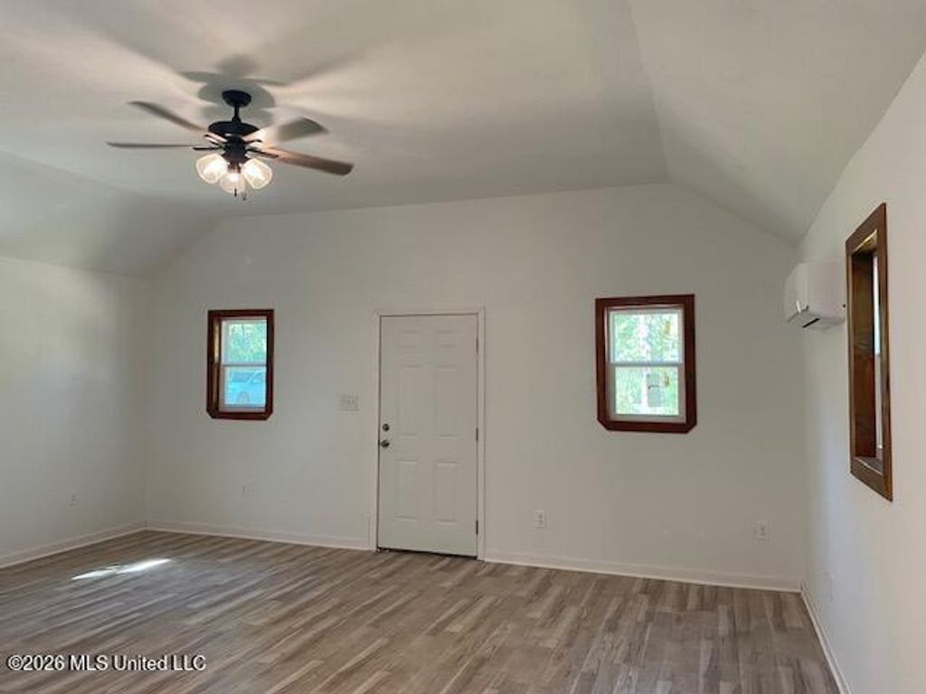 234 Senatobia Drive, Senatobia, MS 38668 — photo 5