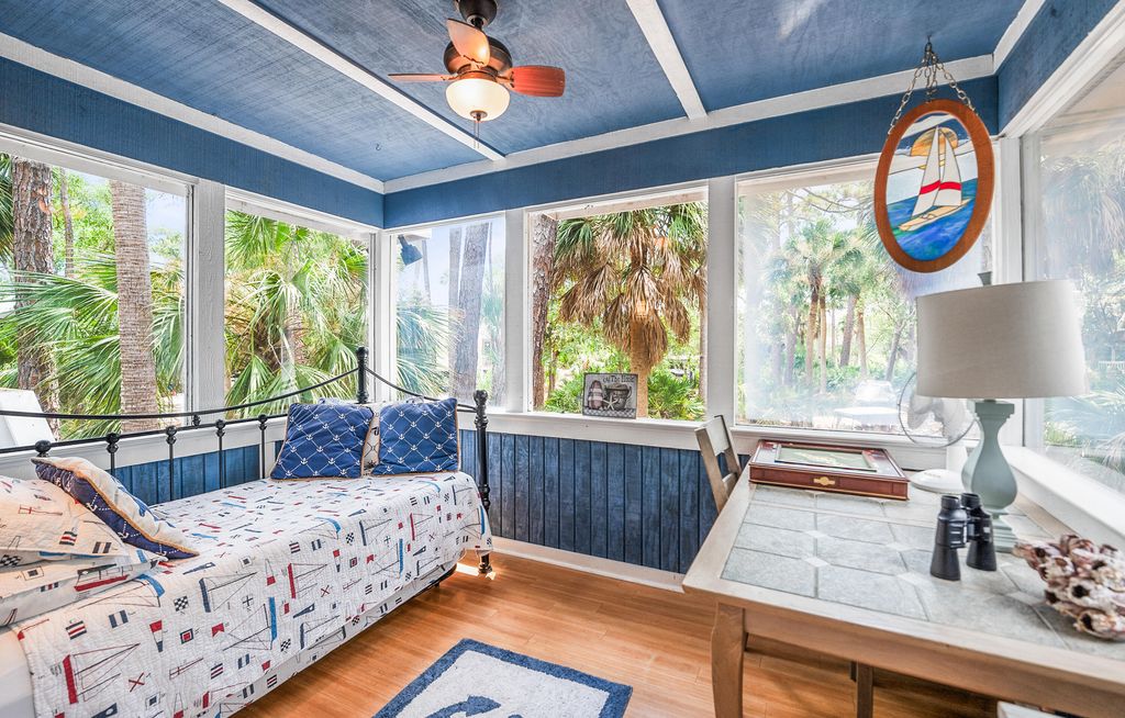 Image 11 of property listing at 841 Marsh Dunes Road, Fripp Island, SC 29920