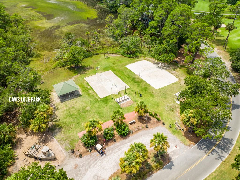Image 42 of property listing at 841 Marsh Dunes Road, Fripp Island, SC 29920