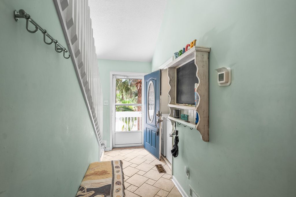 Image 6 of property listing at 841 Marsh Dunes Road, Fripp Island, SC 29920