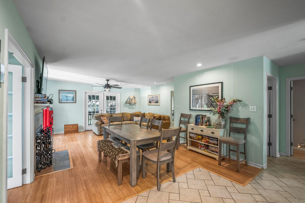 Image 7 of property listing at 841 Marsh Dunes Road, Fripp Island, SC 29920