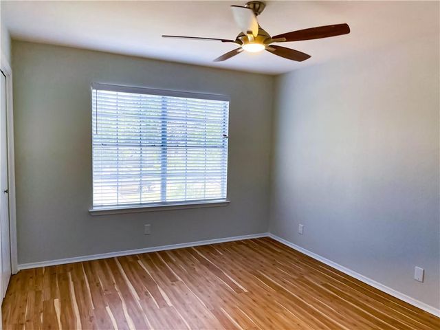 2102 Kenneth Ave A, Austin, TX 78741