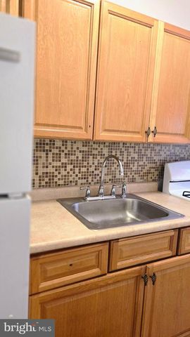 174 W RAYMOND ST, Philadelphia, PA 19140
