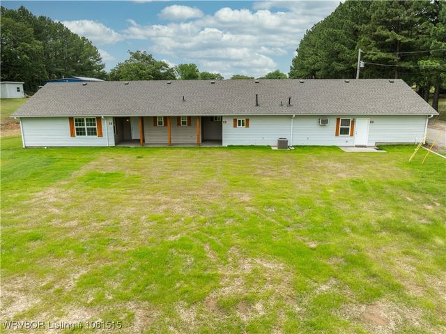 10654 N Hwy 59, Cedarville, AR 72932