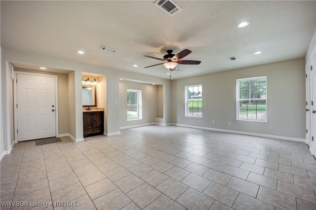 10654 N Hwy 59, Cedarville, AR 72932