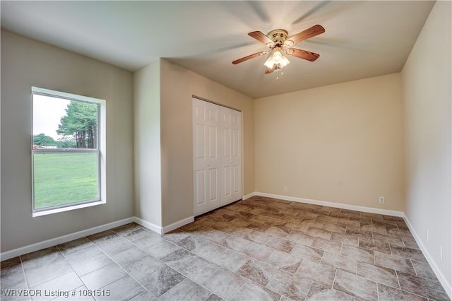 10654 N Hwy 59, Cedarville, AR 72932