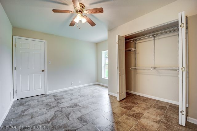 10654 N Hwy 59, Cedarville, AR 72932