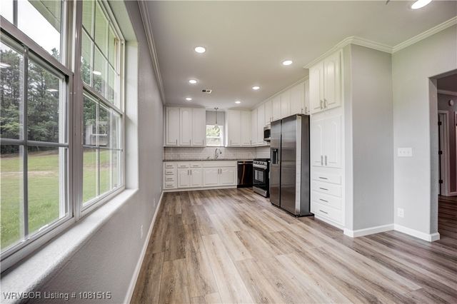 10654 N Hwy 59, Cedarville, AR 72932