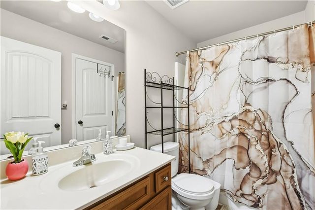 944 Brookmere Court, Atlanta, GA 30349