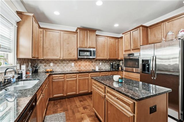 944 Brookmere Court, Atlanta, GA 30349