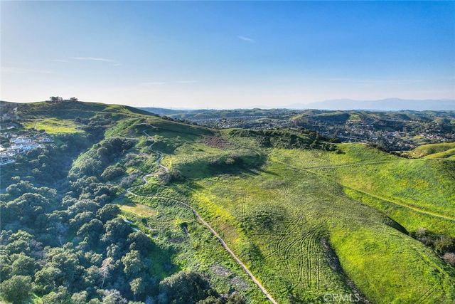 16560 Vellano Club Dr., Chino Hills, CA 91709