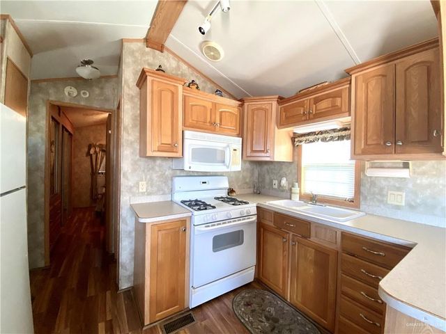 7511 Putter Drive, Mission, TX 78572