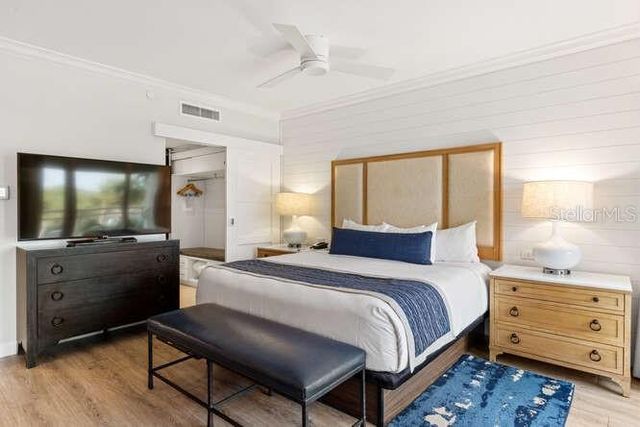 250 SANDS POINT ROAD 5203, Longboat Key, FL 34228