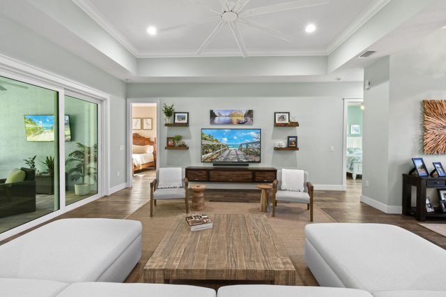 2532 SE Jason Place, Port St Lucie, FL 34952