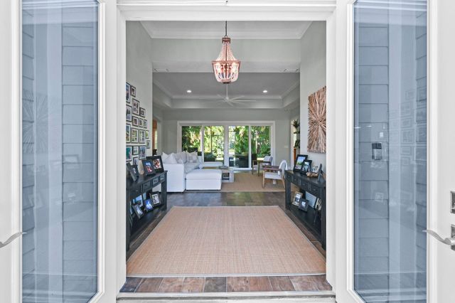 2532 SE Jason Place, Port St Lucie, FL 34952