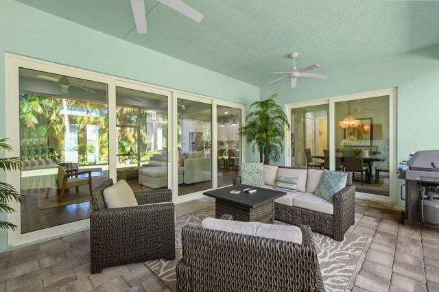 2532 SE Jason Place, Port St Lucie, FL 34952