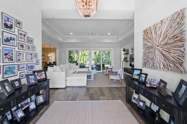 2532 SE Jason Place, Port St Lucie, FL 34952