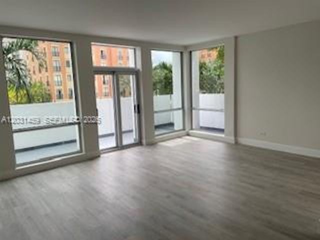 700 Biltmore Way 219, Coral Gables, FL 33134